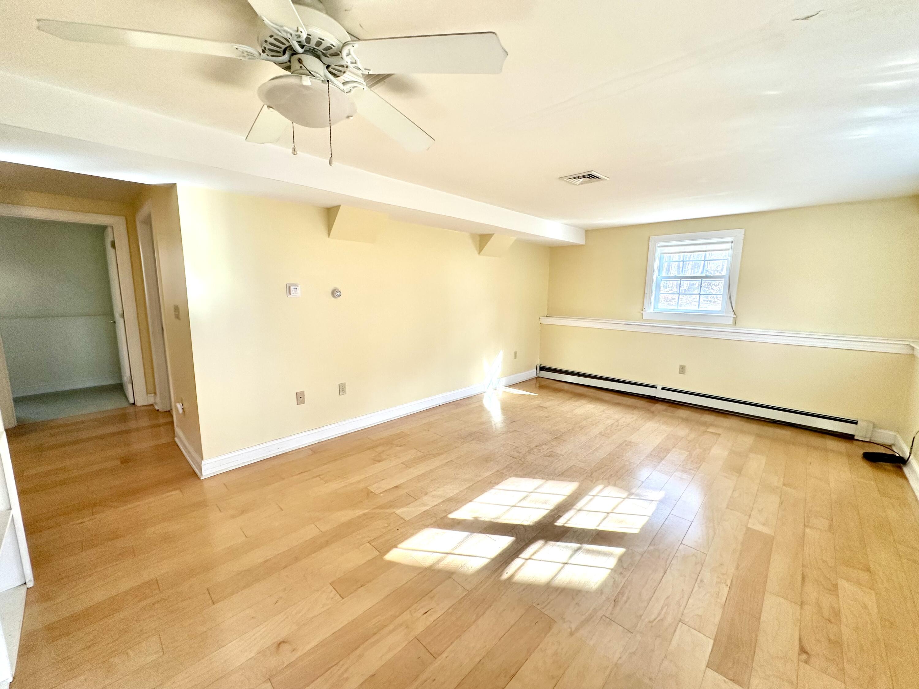 6 Eisenhower Court Naples ME 04055