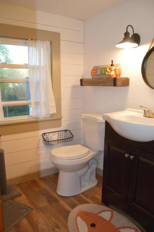 38 Brooks Avenue Lewiston ME 04240