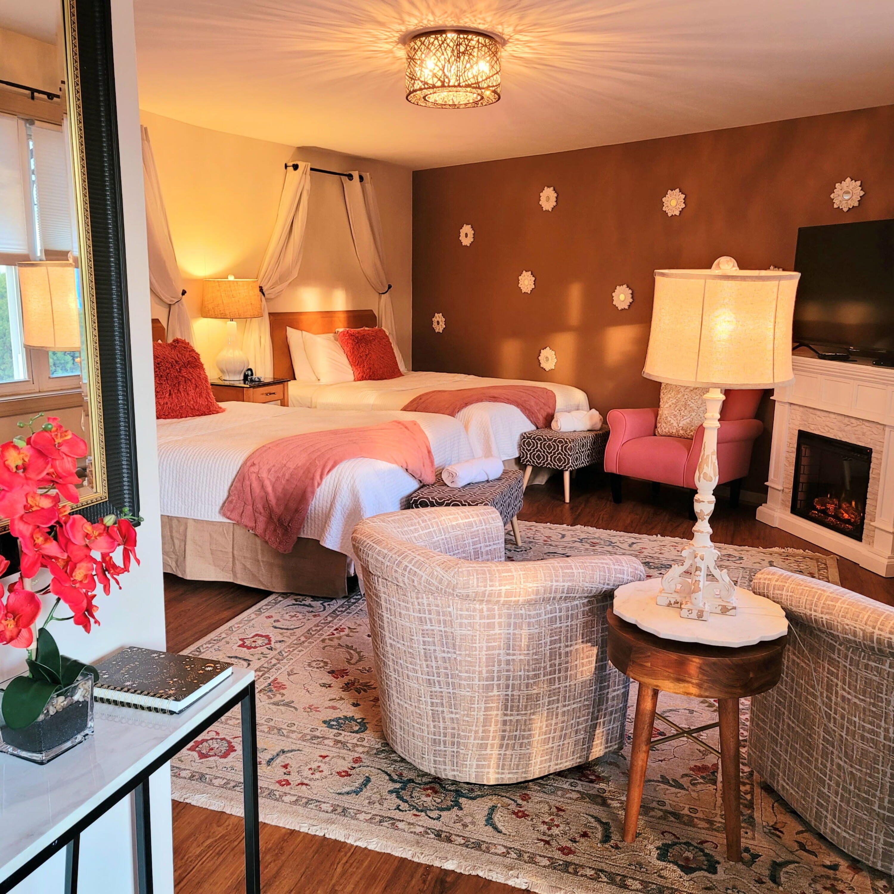 360 Commercial Street Rockport ME 04856