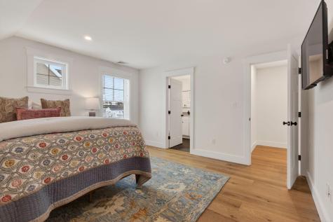 12 Waxwing Lane Falmouth ME 04105