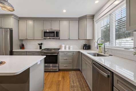 12 Waxwing Lane Falmouth ME 04105