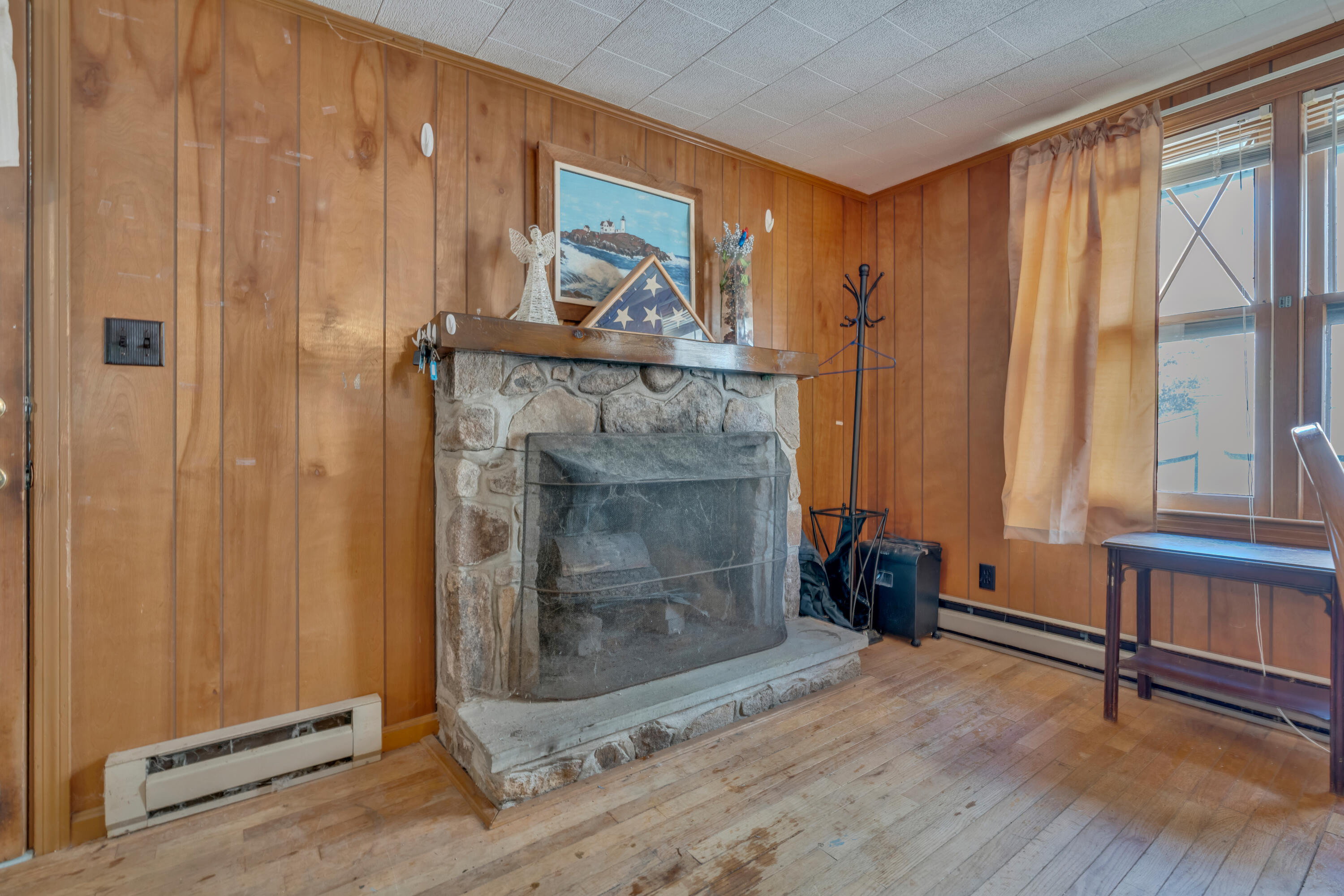5 Laurel Lane York ME 03909