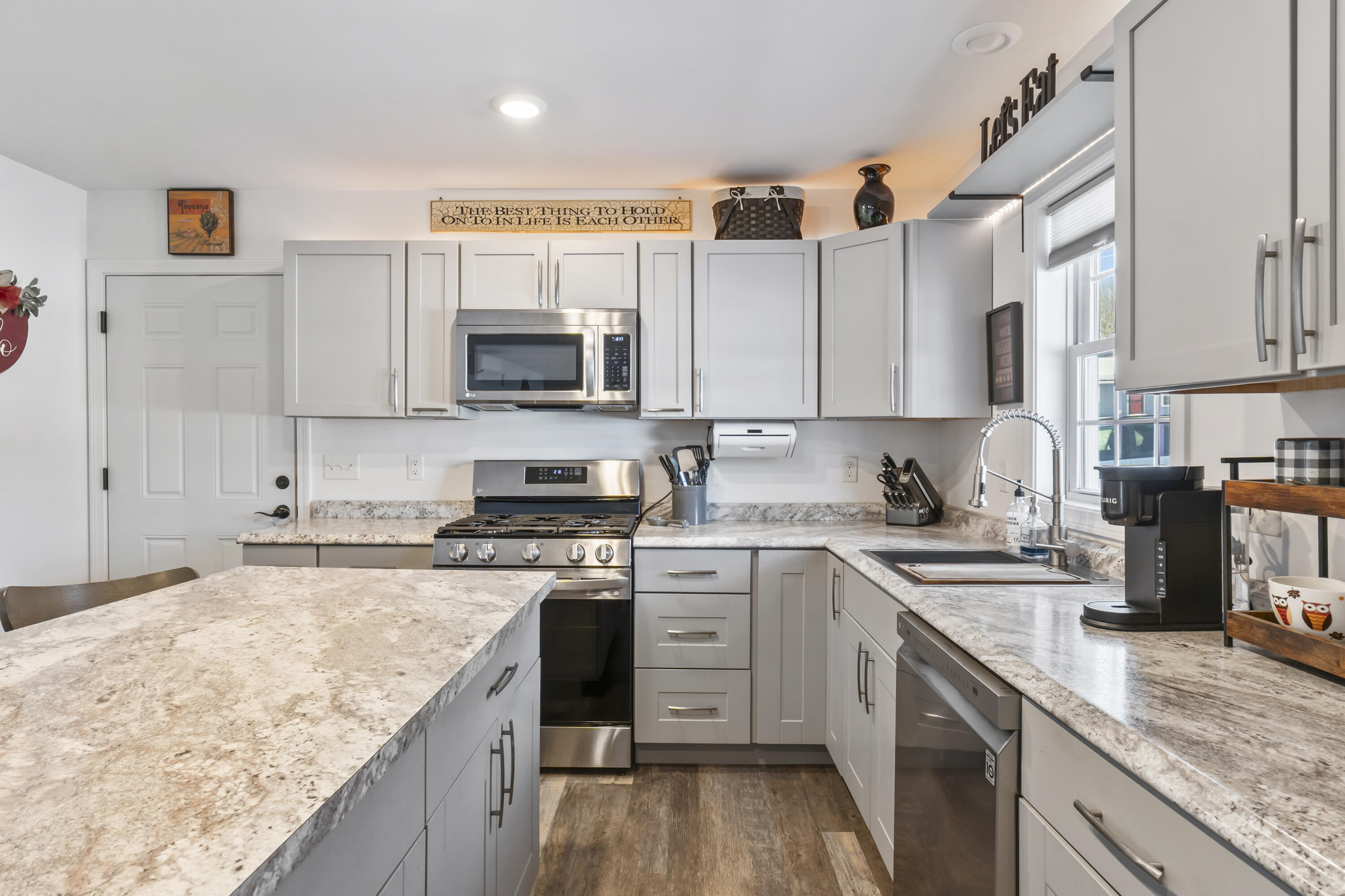 23 Godrics Hollow Sidney ME 04330