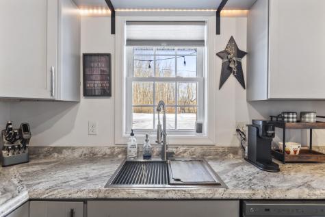 23 Godrics Hollow Sidney ME 04330