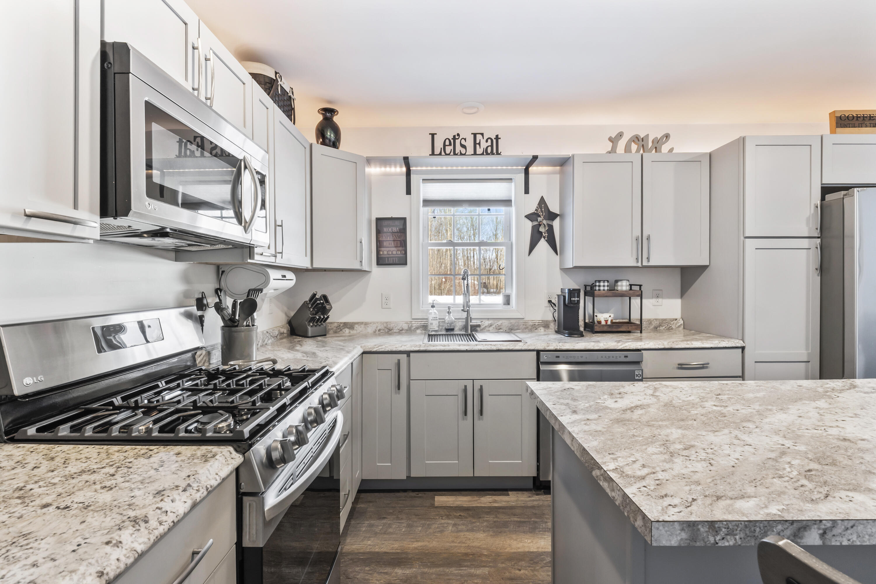 23 Godrics Hollow Sidney ME 04330