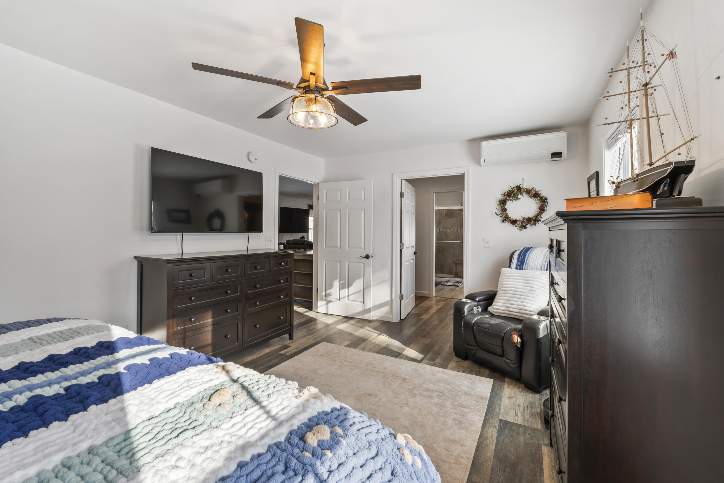 23 Godrics Hollow Sidney ME 04330