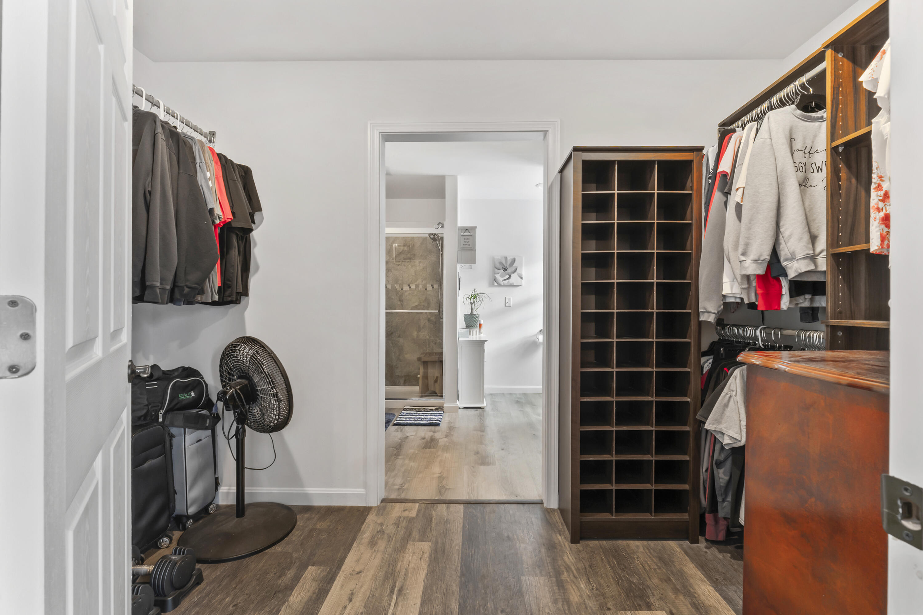 23 Godrics Hollow Sidney ME 04330