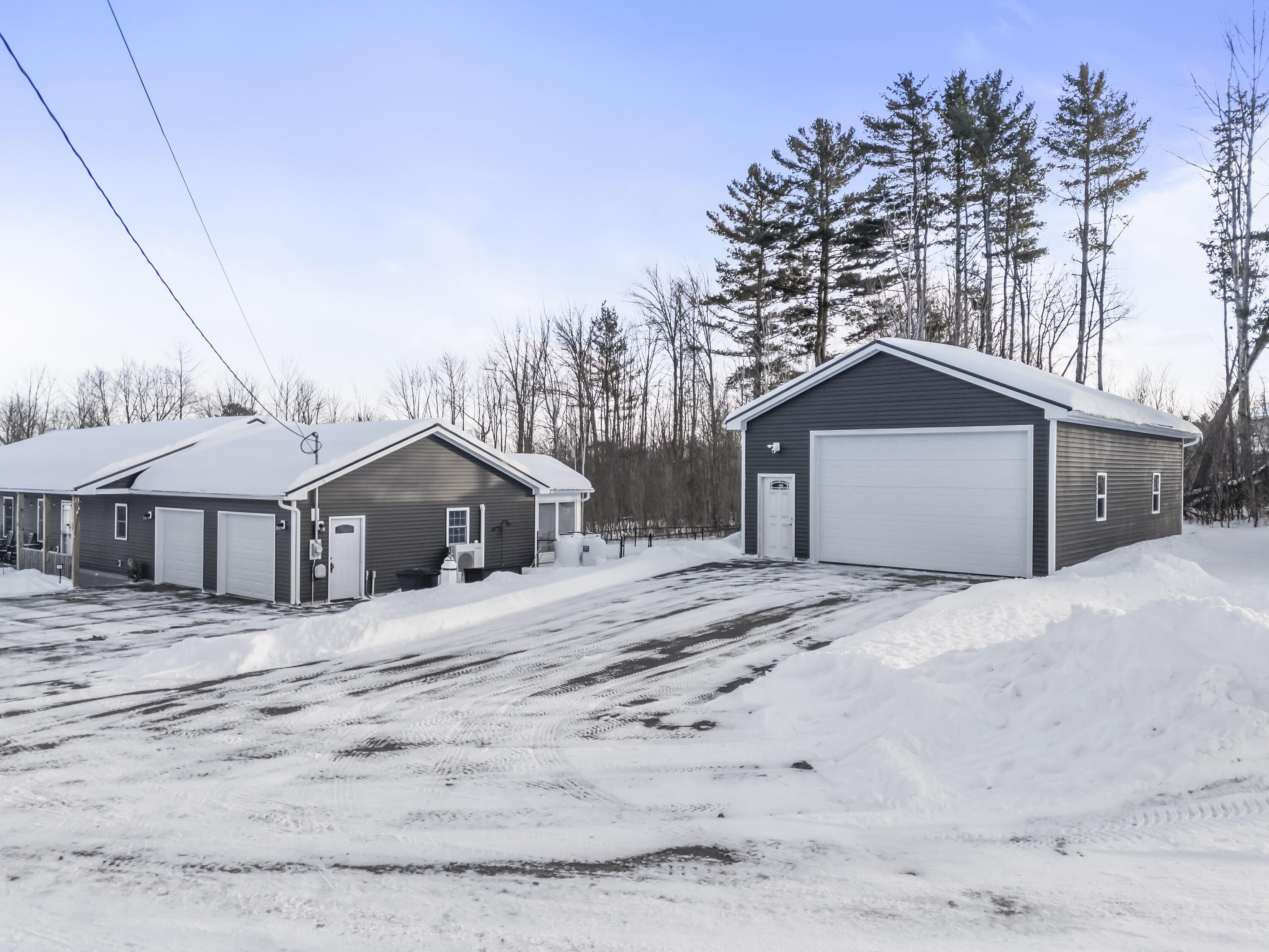 23 Godrics Hollow Sidney ME 04330