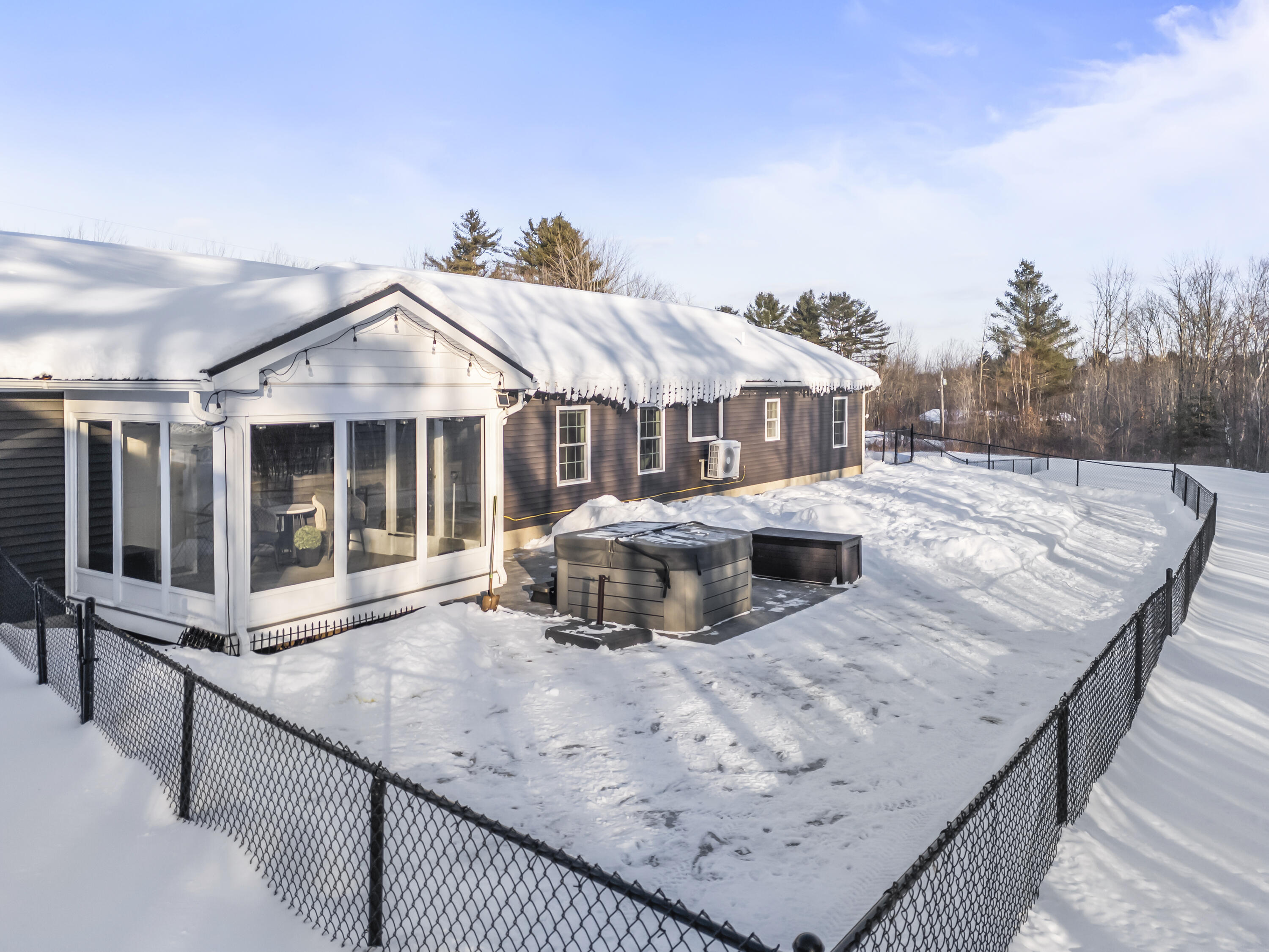 23 Godrics Hollow Sidney ME 04330