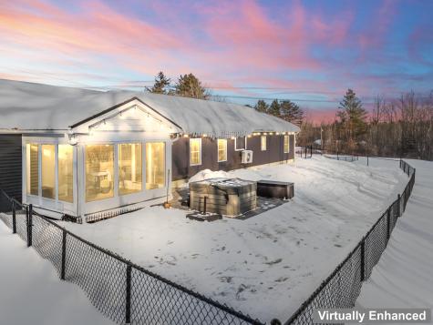 23 Godrics Hollow Sidney ME 04330