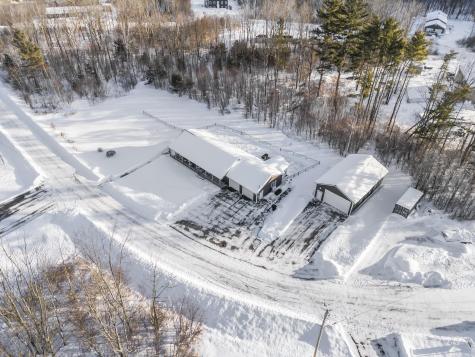 23 Godrics Hollow Sidney ME 04330