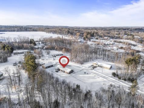 23 Godrics Hollow Sidney ME 04330