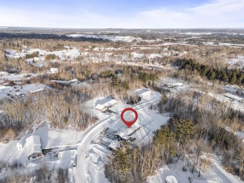 23 Godrics Hollow Sidney ME 04330