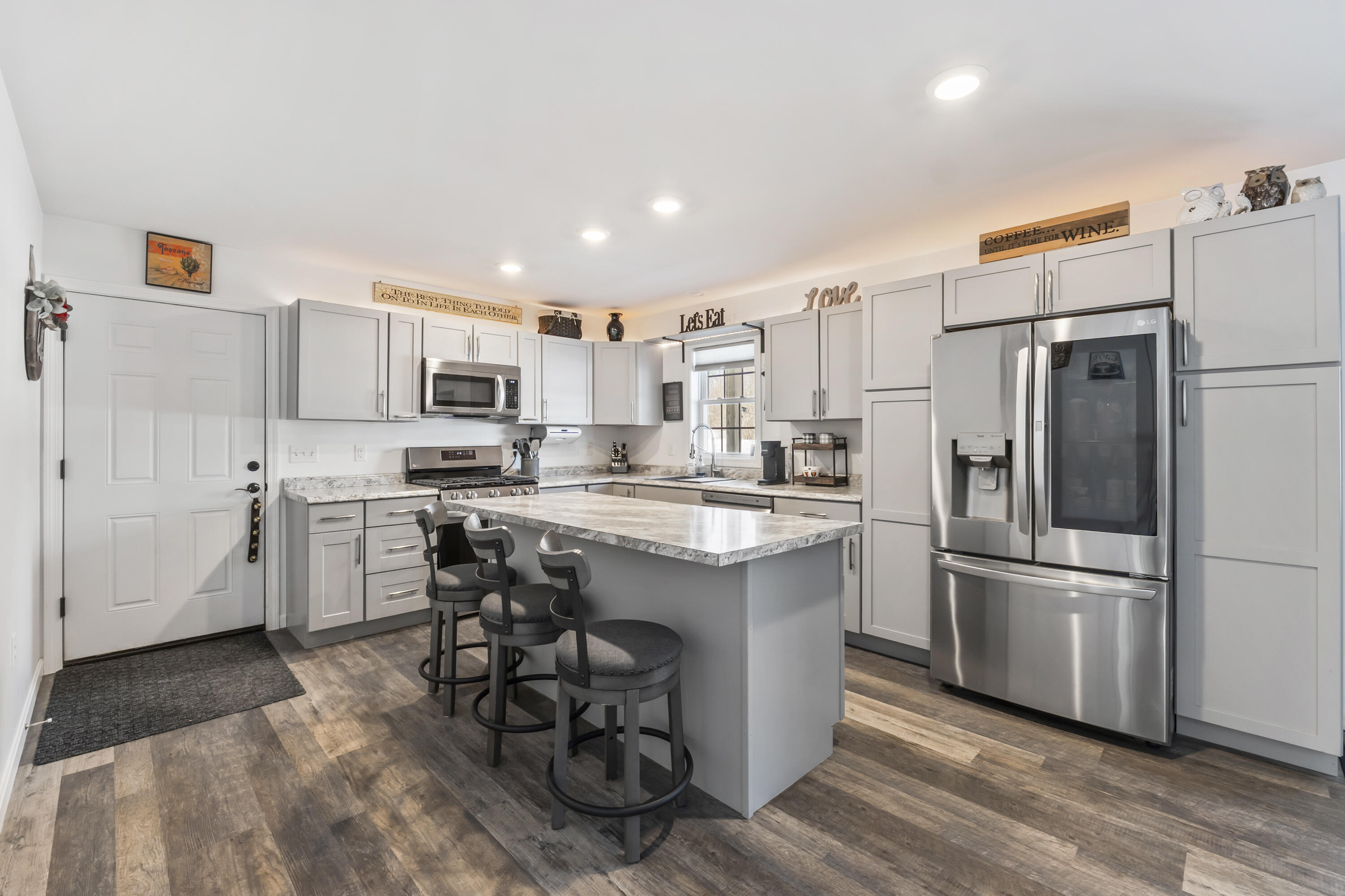 23 Godrics Hollow Sidney ME 04330