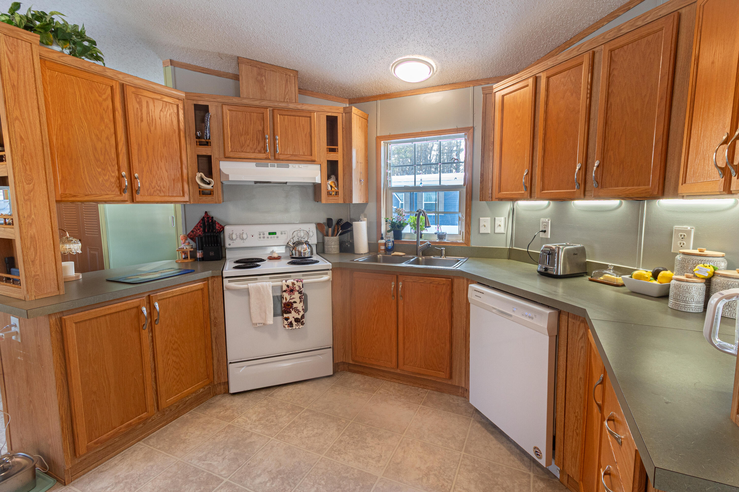 22 Arrowhead Drive Lisbon ME 04250