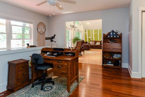 8 Cardinal Lane Poland ME 04274