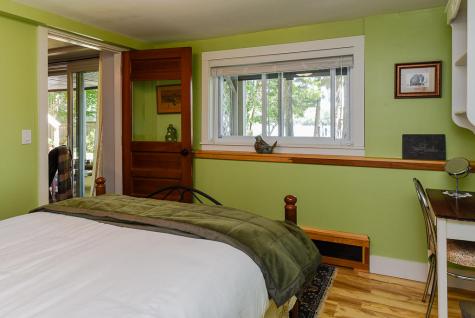 8 Cardinal Lane Poland ME 04274