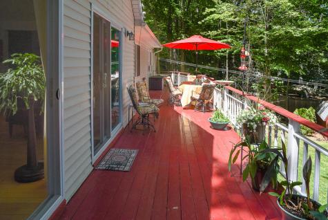 8 Cardinal Lane Poland ME 04274
