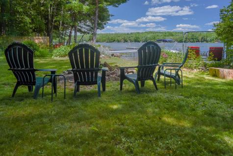 8 Cardinal Lane Poland ME 04274