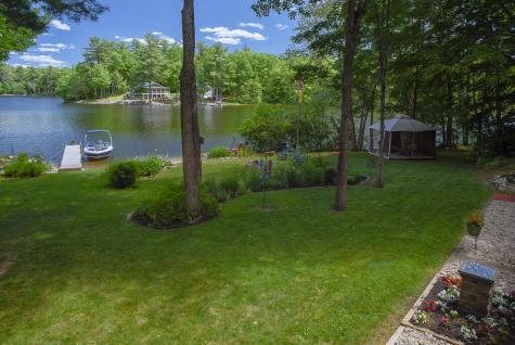 8 Cardinal Lane Poland ME 04274