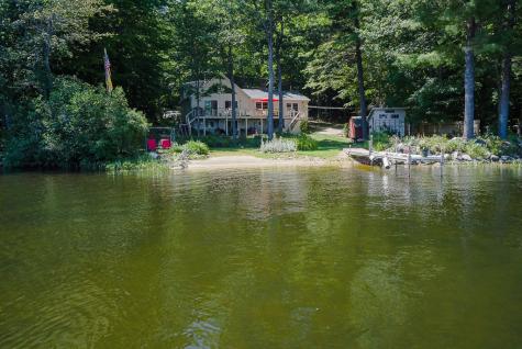 8 Cardinal Lane Poland ME 04274