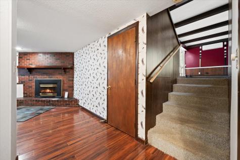 246 Plymouth Road Carmel ME 04419