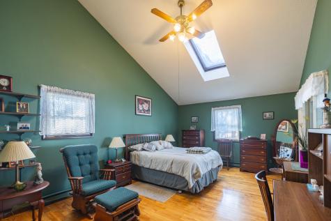 31 Bellflower Drive Auburn ME 04210