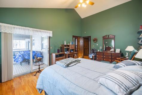 31 Bellflower Drive Auburn ME 04210