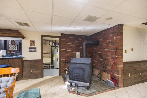 31 Bellflower Drive Auburn ME 04210