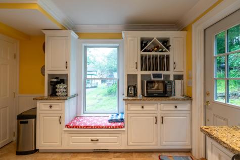 26 Sea Street Boothbay Harbor ME 04538