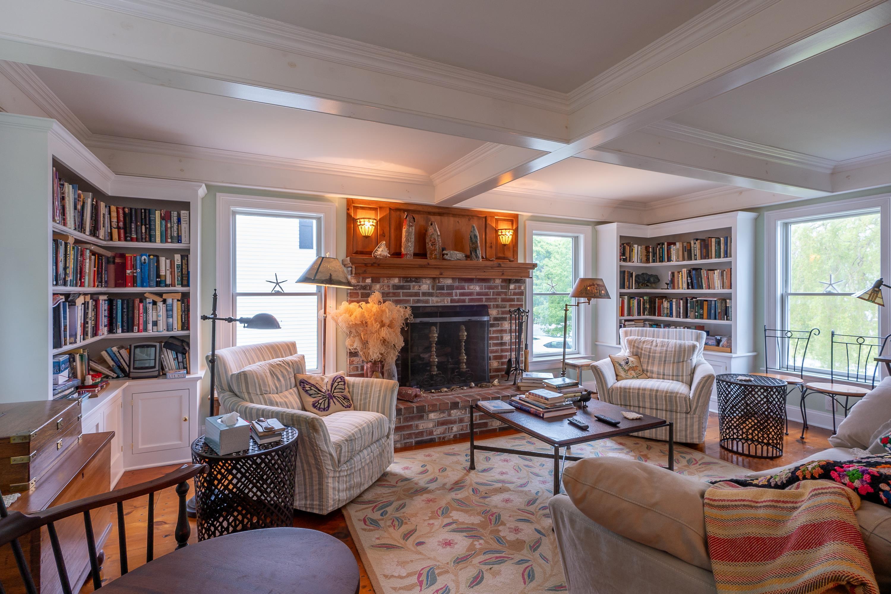 26 Sea Street Boothbay Harbor ME 04538