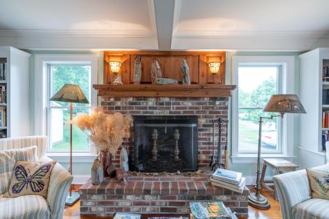 26 Sea Street Boothbay Harbor ME 04538