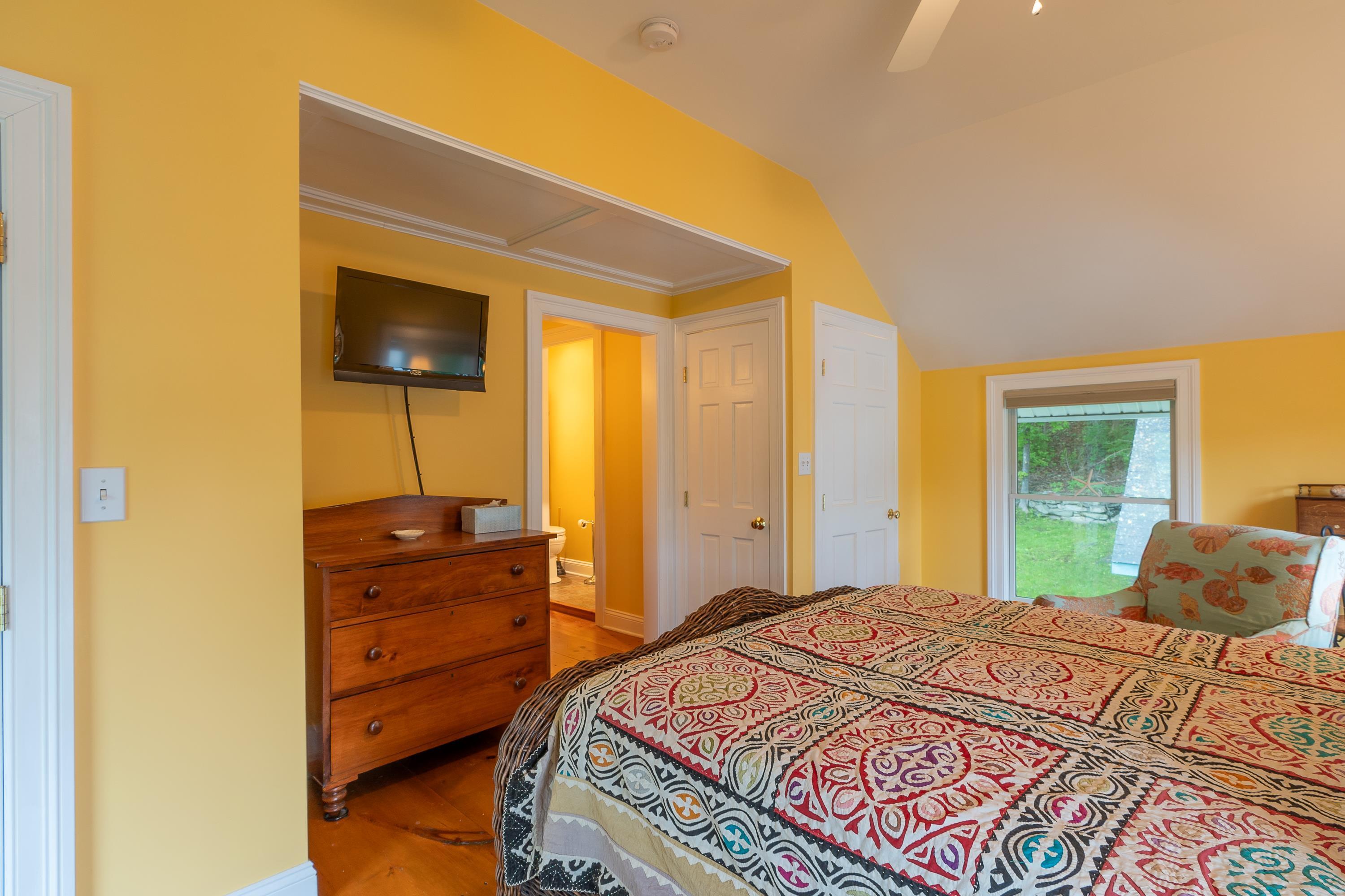 26 Sea Street Boothbay Harbor ME 04538