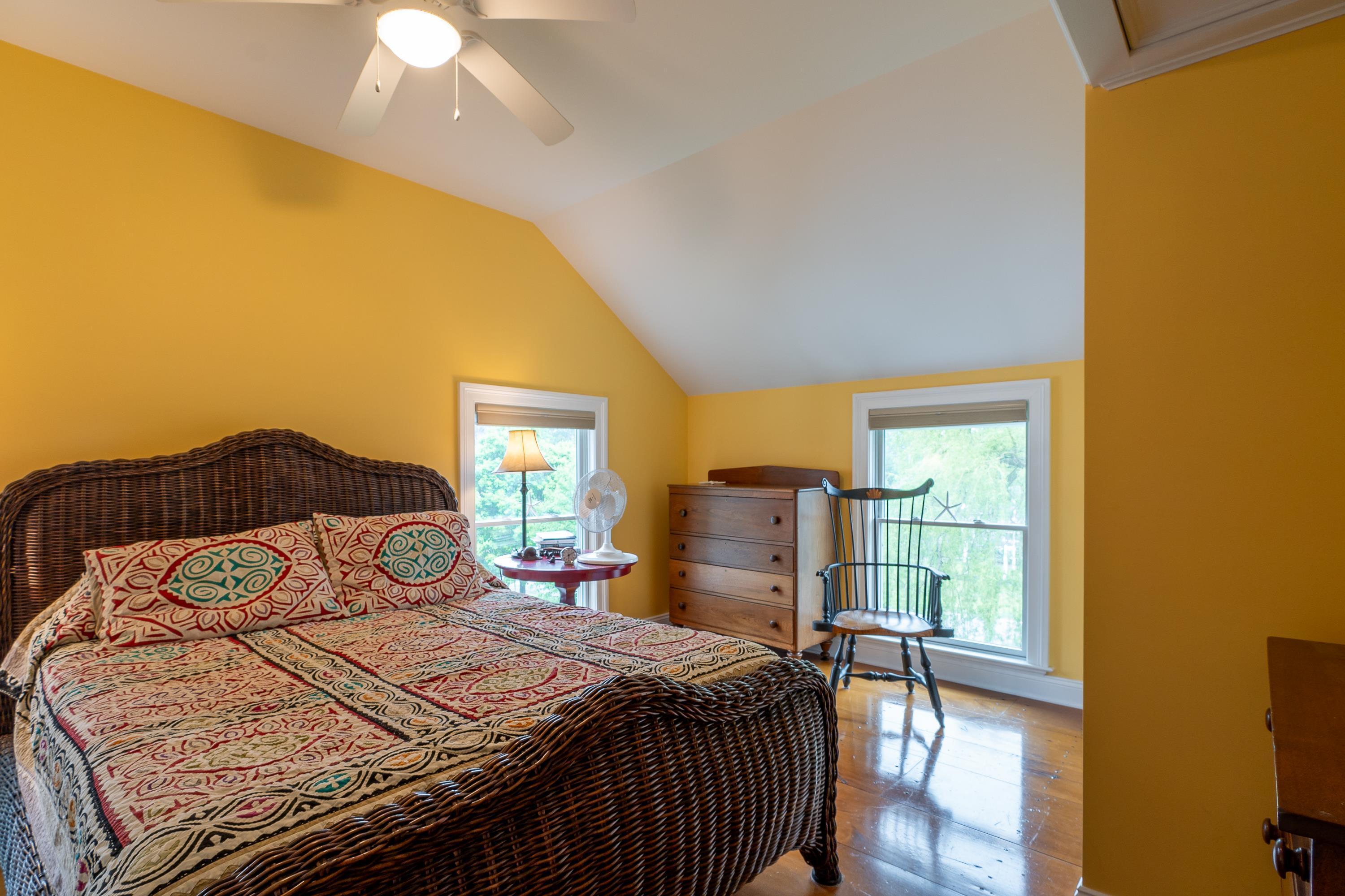 26 Sea Street Boothbay Harbor ME 04538