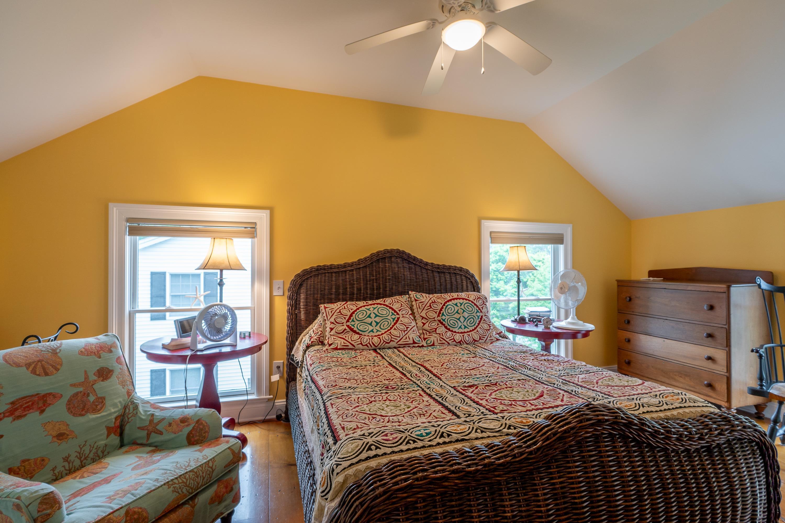 26 Sea Street Boothbay Harbor ME 04538