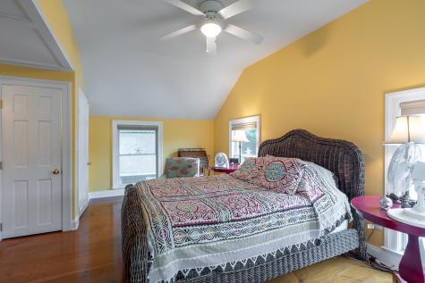 26 Sea Street Boothbay Harbor ME 04538