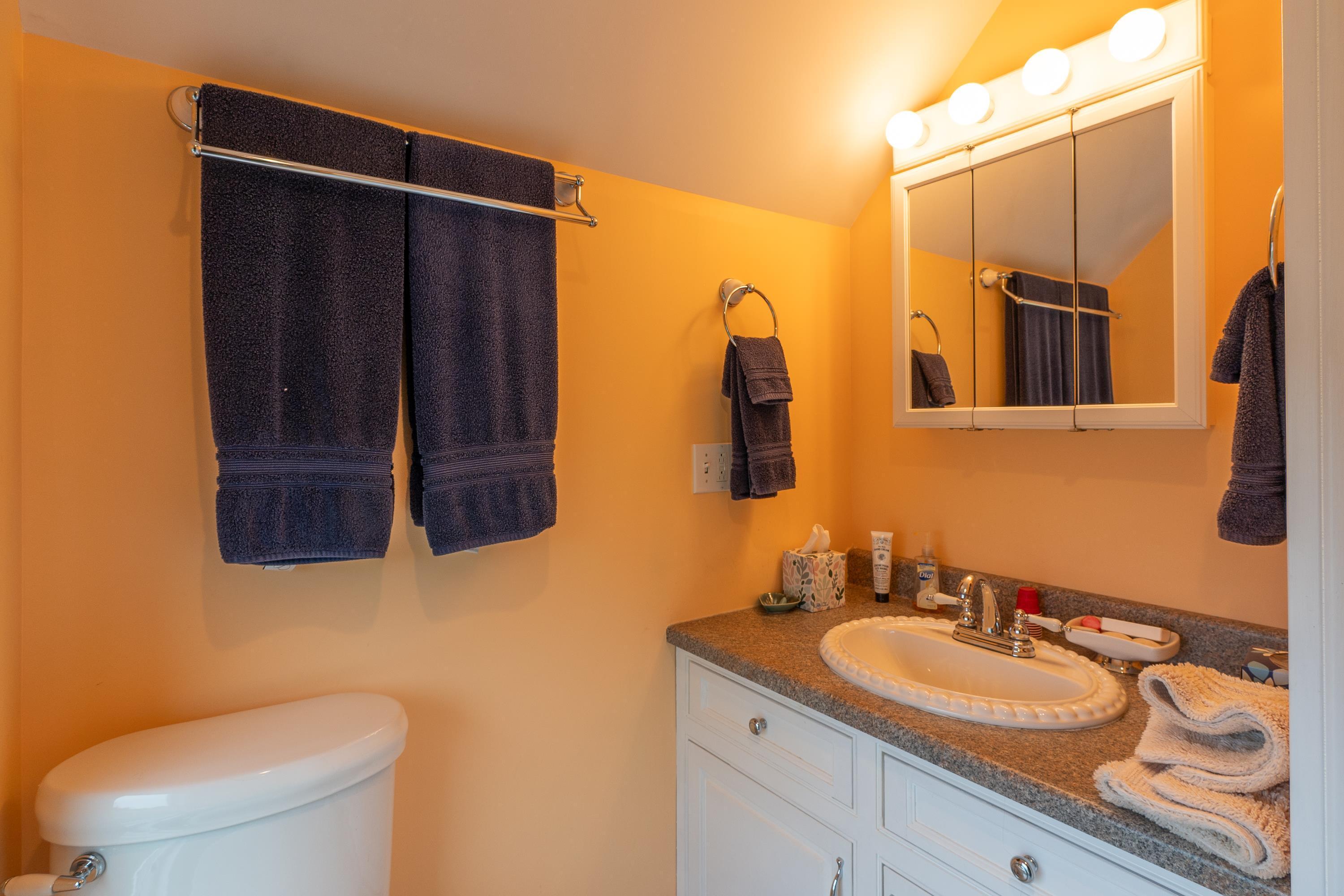 26 Sea Street Boothbay Harbor ME 04538