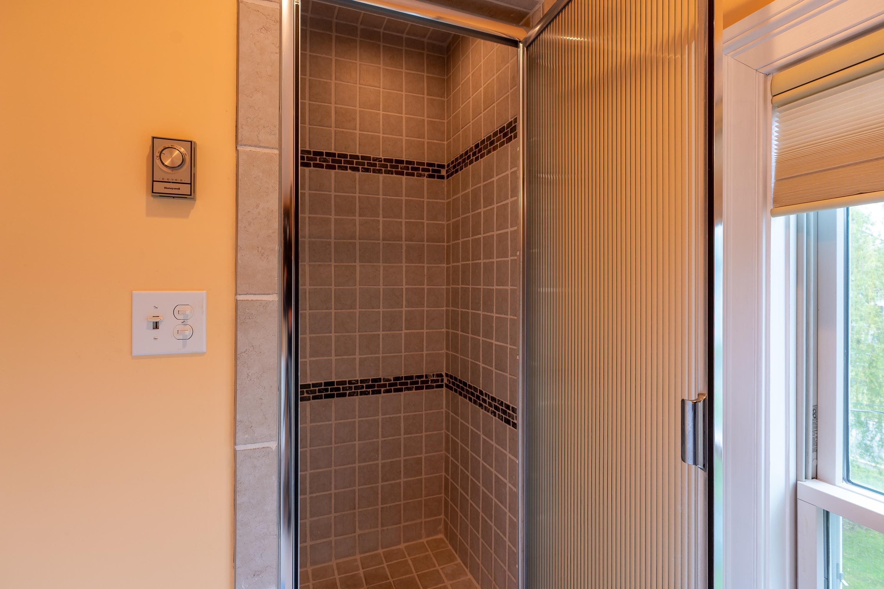 26 Sea Street Boothbay Harbor ME 04538