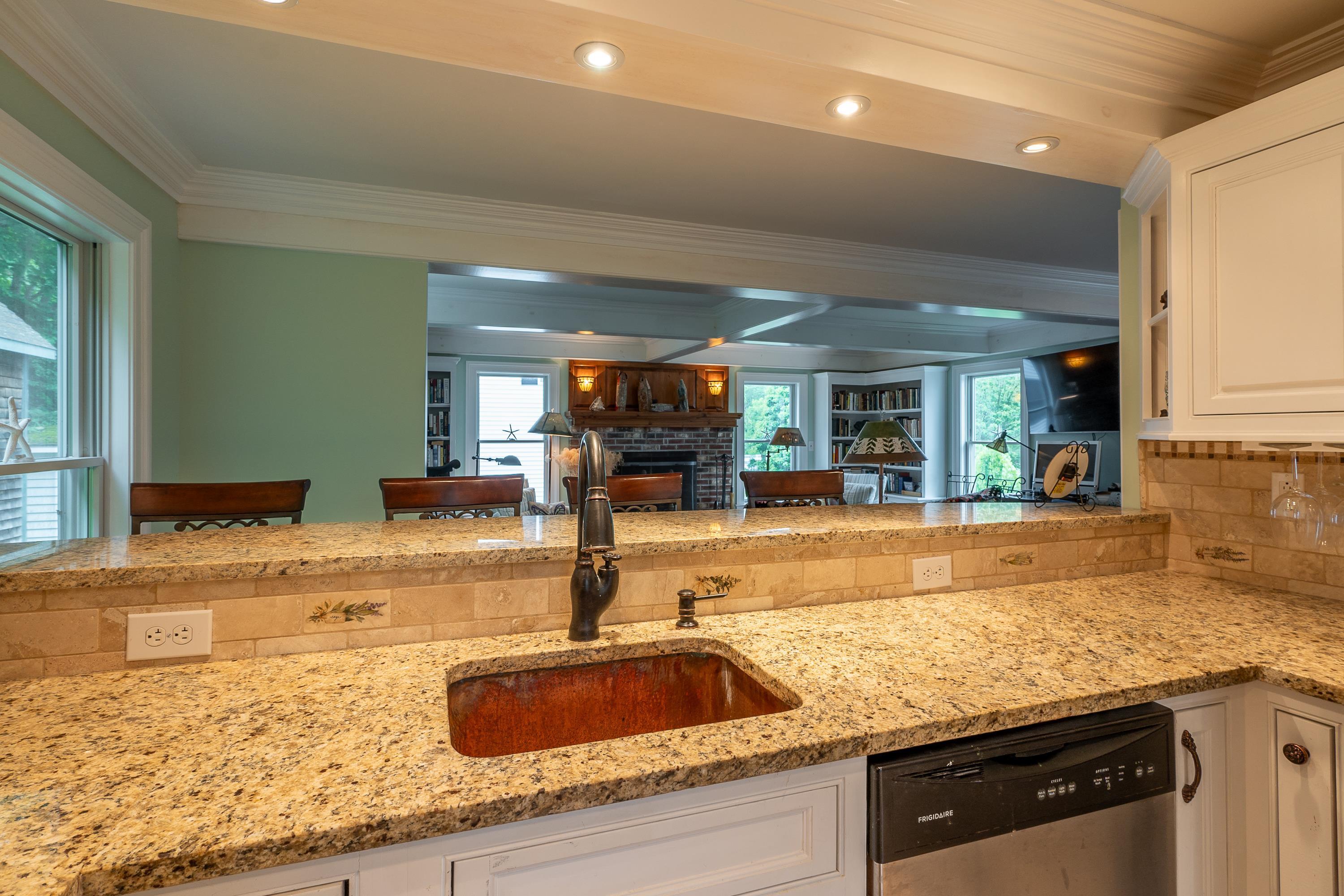 26 Sea Street Boothbay Harbor ME 04538