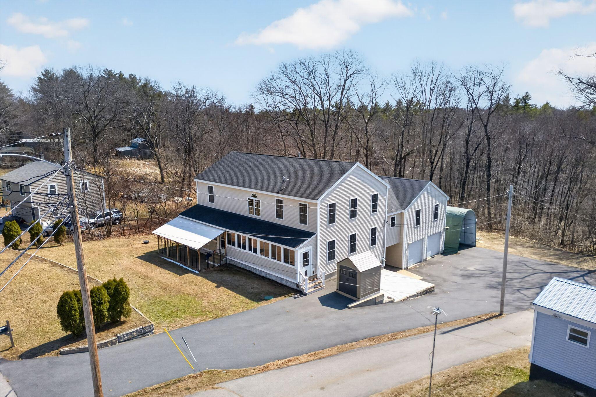 25 Gregory Drive Sanford ME 04073