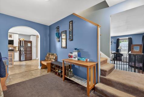 25 Gregory Drive Sanford ME 04073