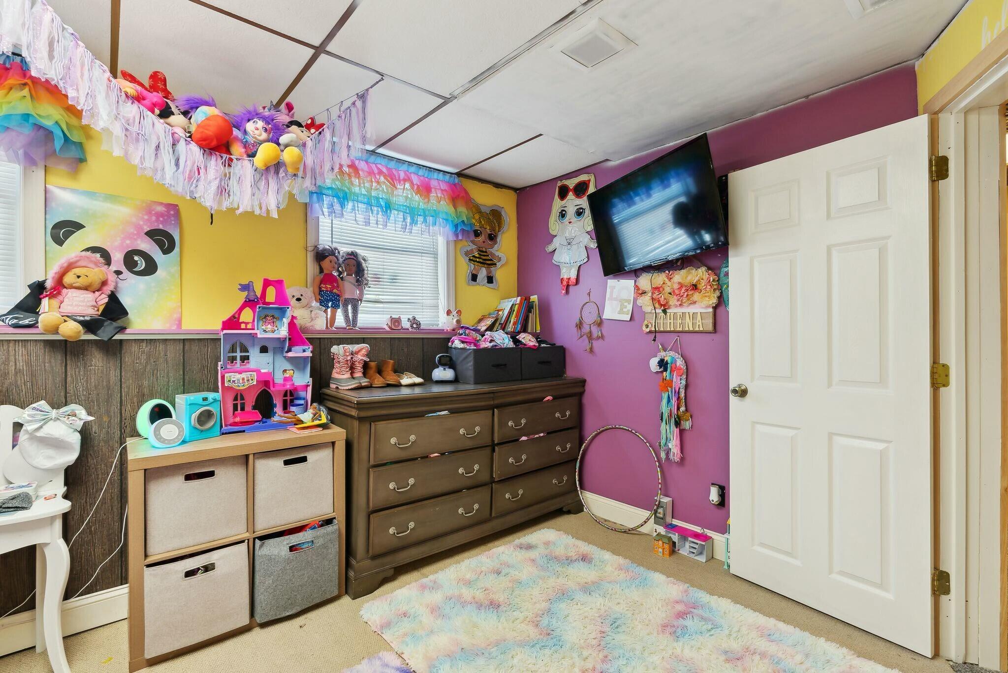 17 Virgin Street Canton ME 04221