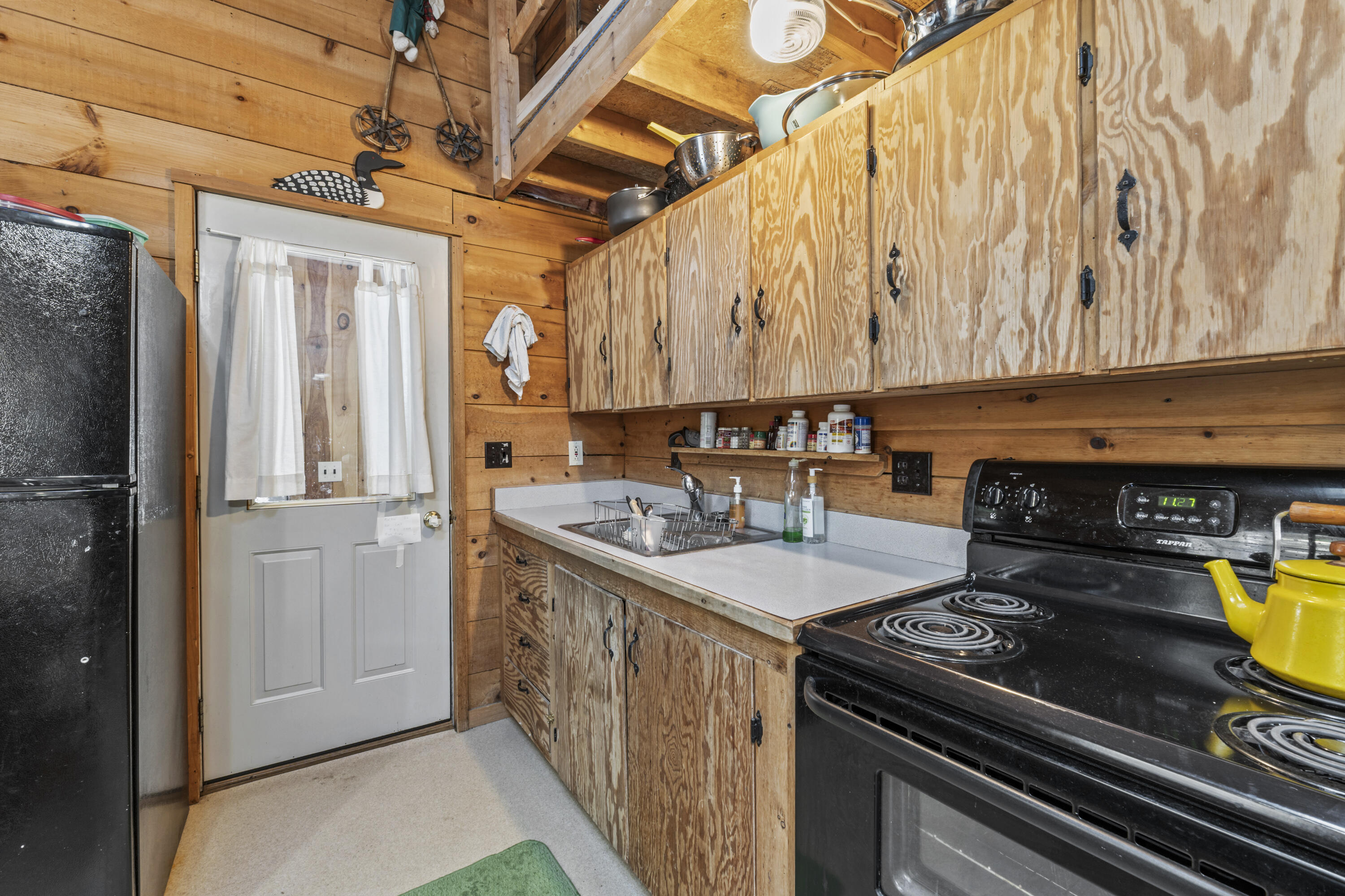 11 Porcupine Trail Coplin Plt ME 04982