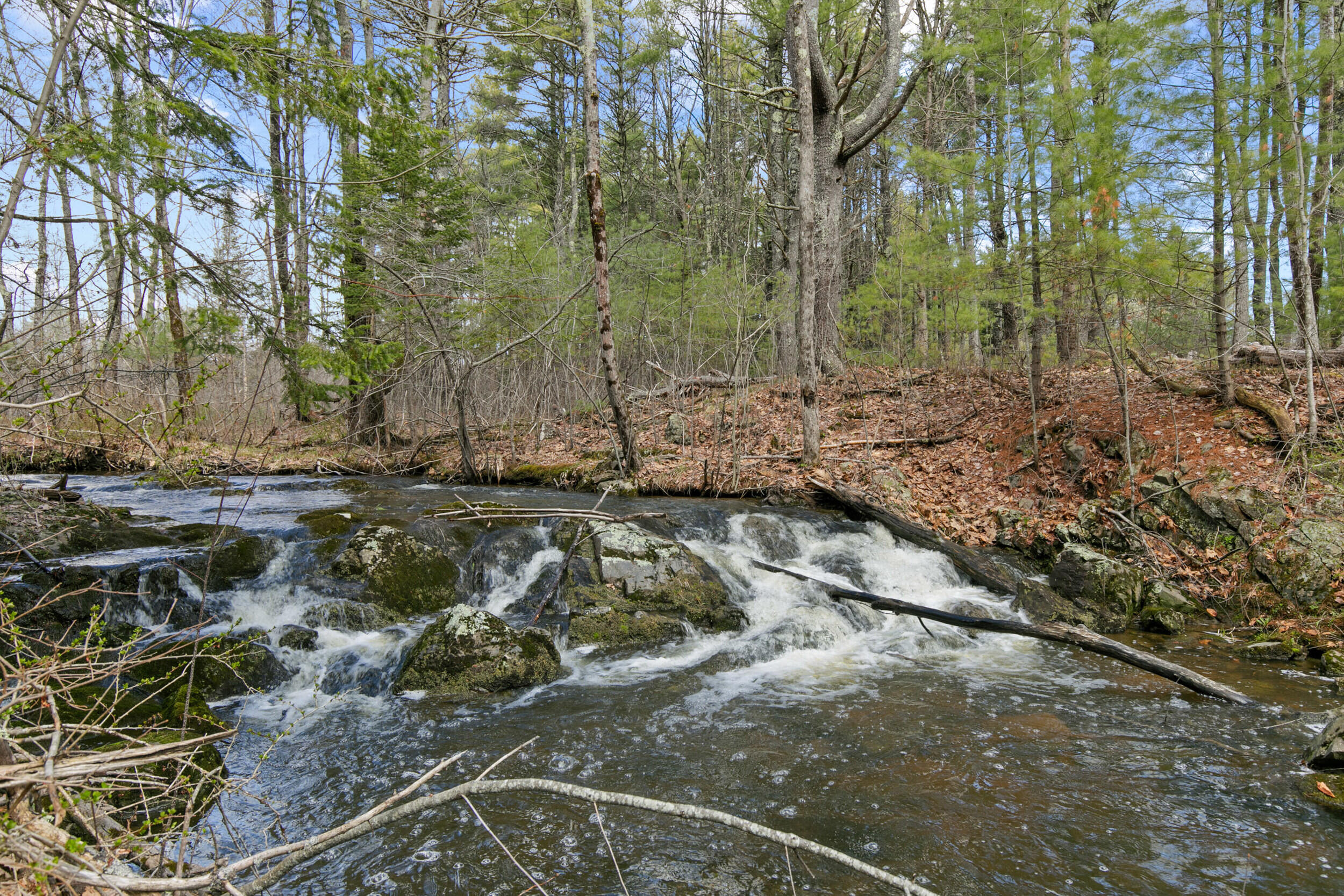 49 Harts Way Gorham ME 04038