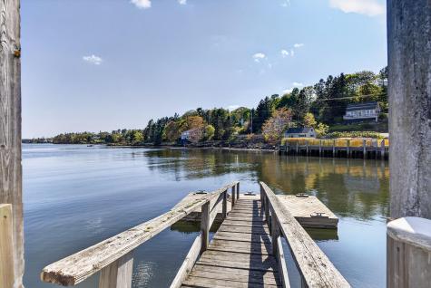 78 West Street Boothbay Harbor ME 04538