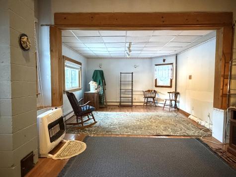 9 Grant Drive Dover-foxcroft ME 04426