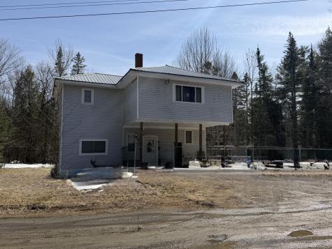 9 Grant Drive Dover-foxcroft ME 04426