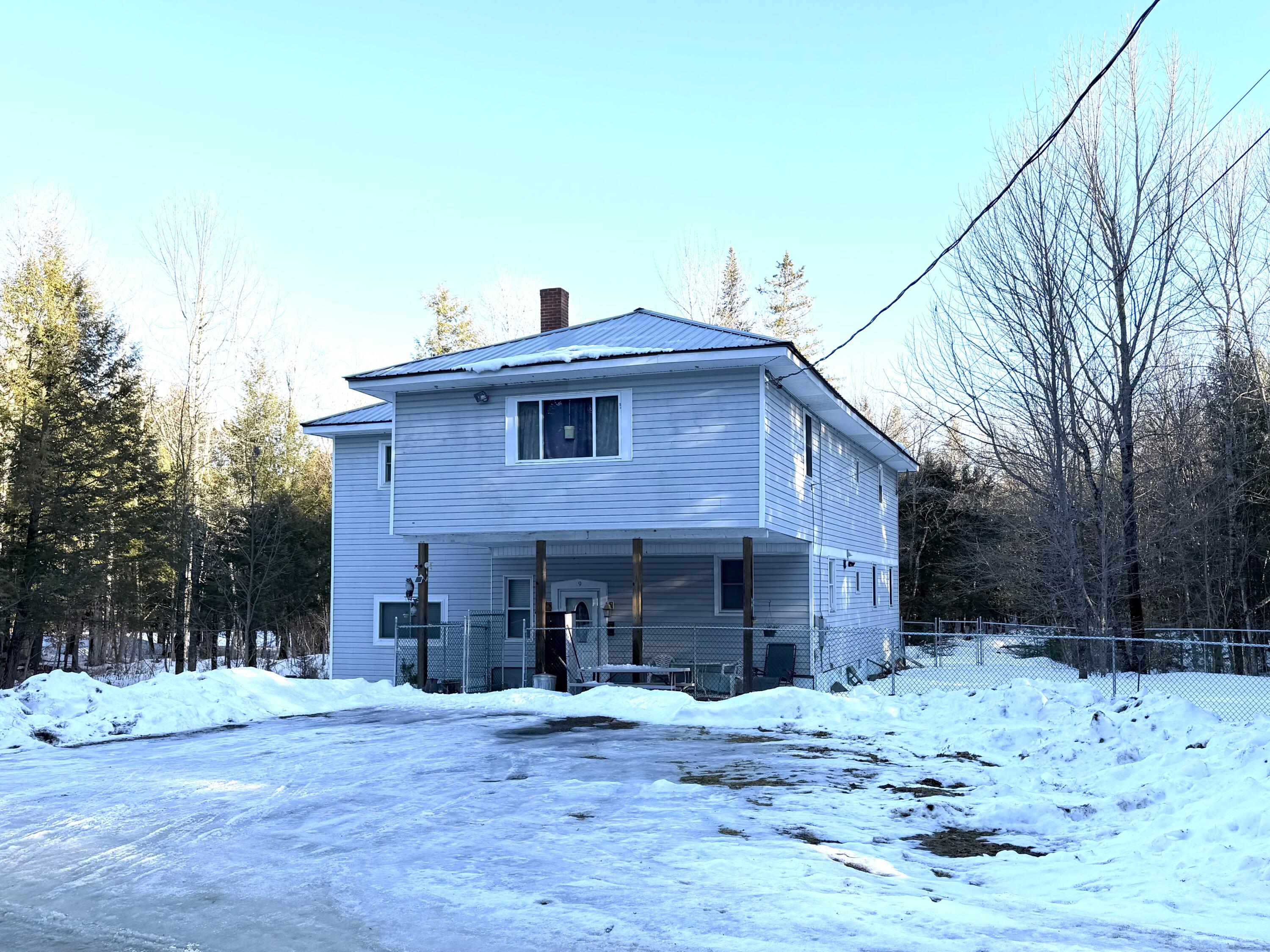 9 Grant Drive Dover-foxcroft ME 04426