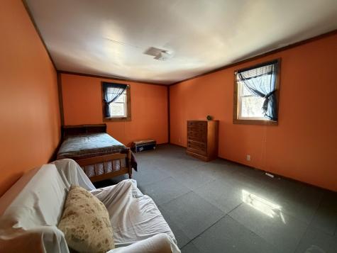 9 Grant Drive Dover-foxcroft ME 04426