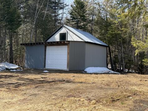 9 Grant Drive Dover-foxcroft ME 04426